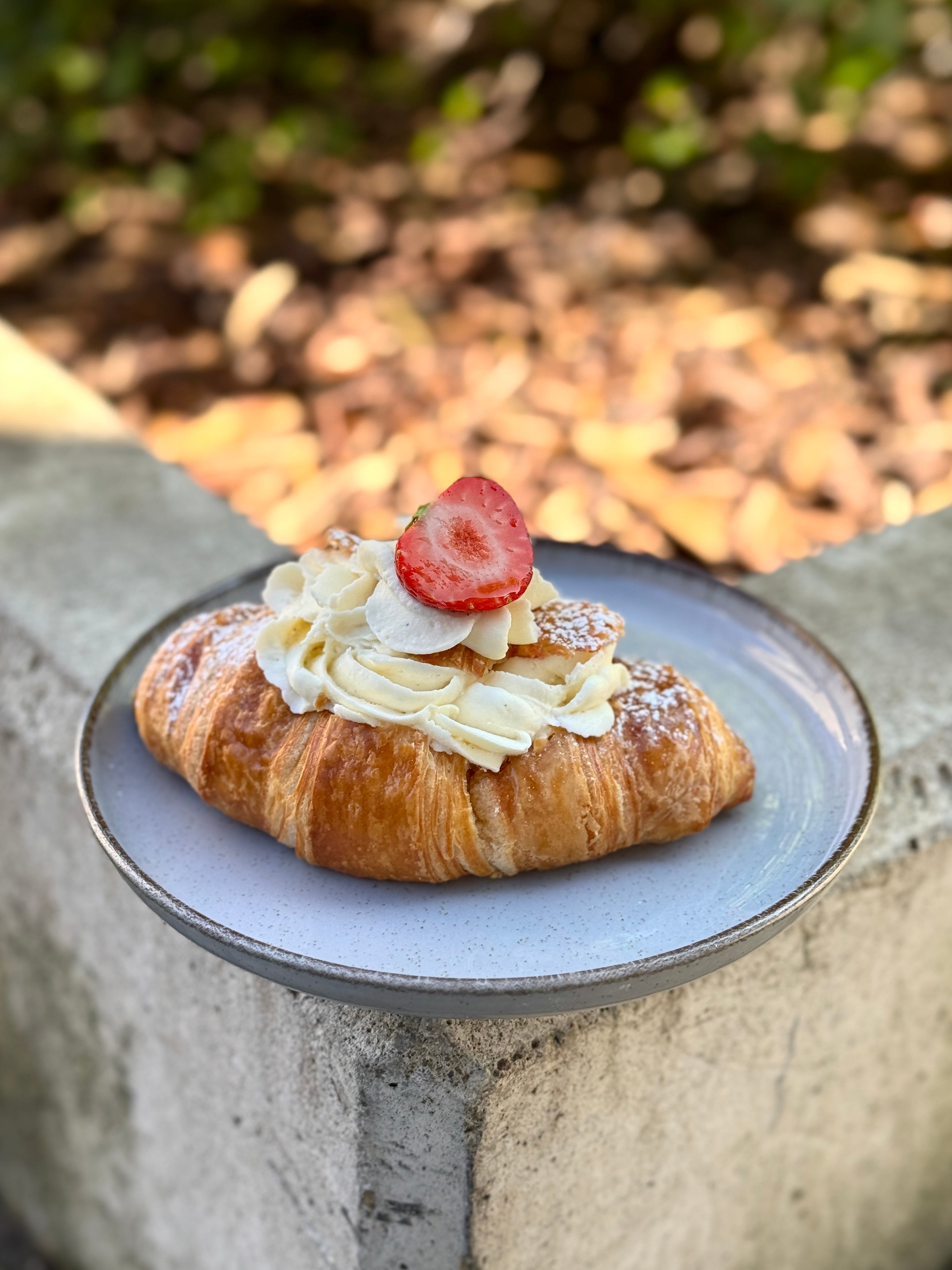 Maasika-rabarberi-mascarpone-croissant