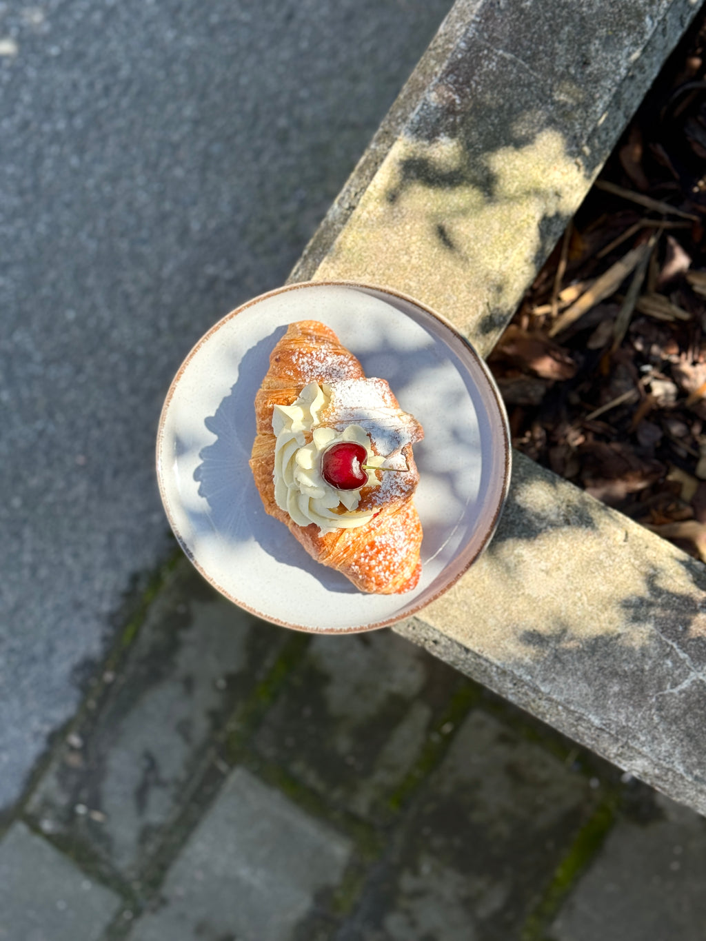 Kirsi-mascarponecroissant